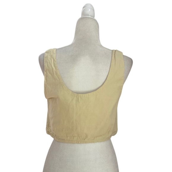 With Jean Butter Yellow Scoop Neck Crop Top Sleeveless Summer Essential - Picture 2 of 8